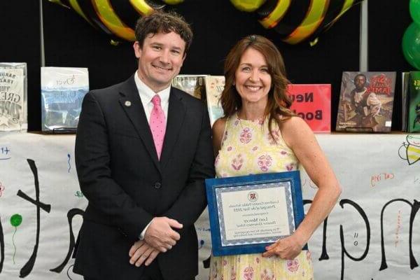 Hovatter Elementary School Principal Lori Mercer and Loudoun County Public Schools Acting Superintendent Daniel W. Smith. LCPS Photo.